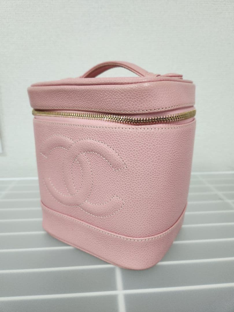 シャネル　キャビア　バニティバッグ　ピンク　コスメ　ハンド