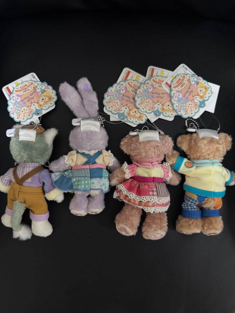 ディズニー ハートウォーミングデイズ　2019 シェリーメイ ぬいぐるみバッジ