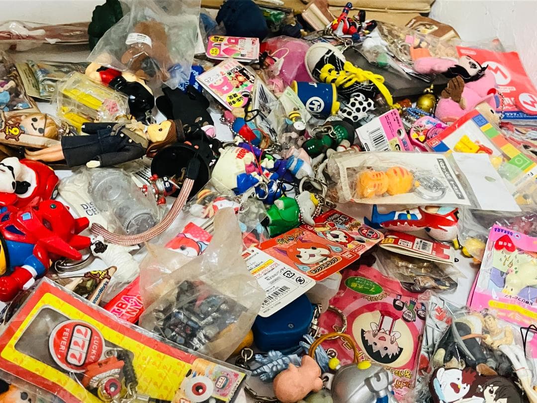 キャラクター　キーホルダ　まとめ売り