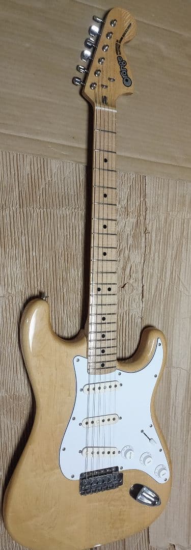 Orange ストラトキャスタータイプ　美品　（古いFERNANDES） フェルナンデス(FERNANDES)|ストラトキャスタータイプ|【ハードオフ