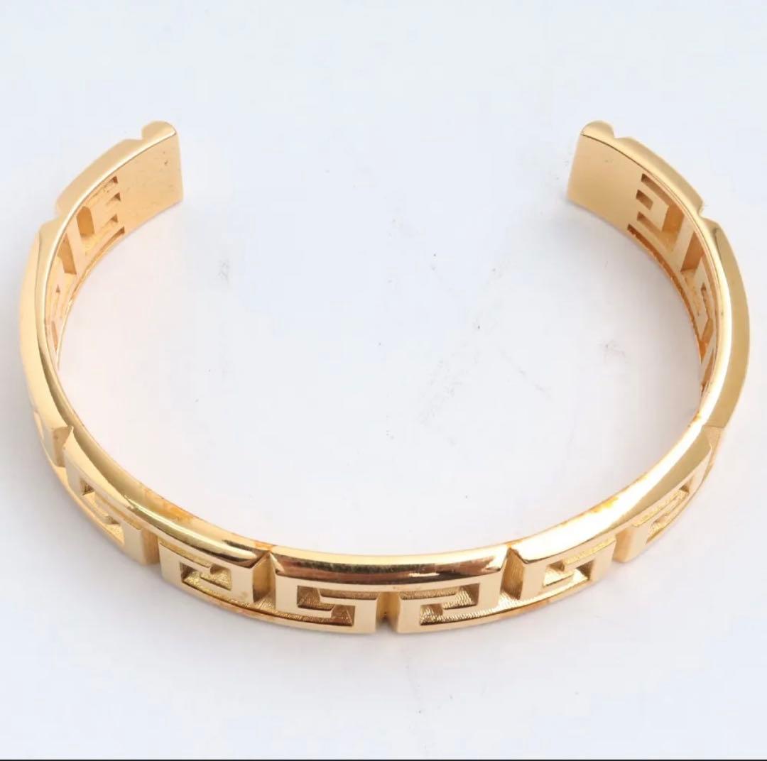 美品‼️Versace バングル　正規品