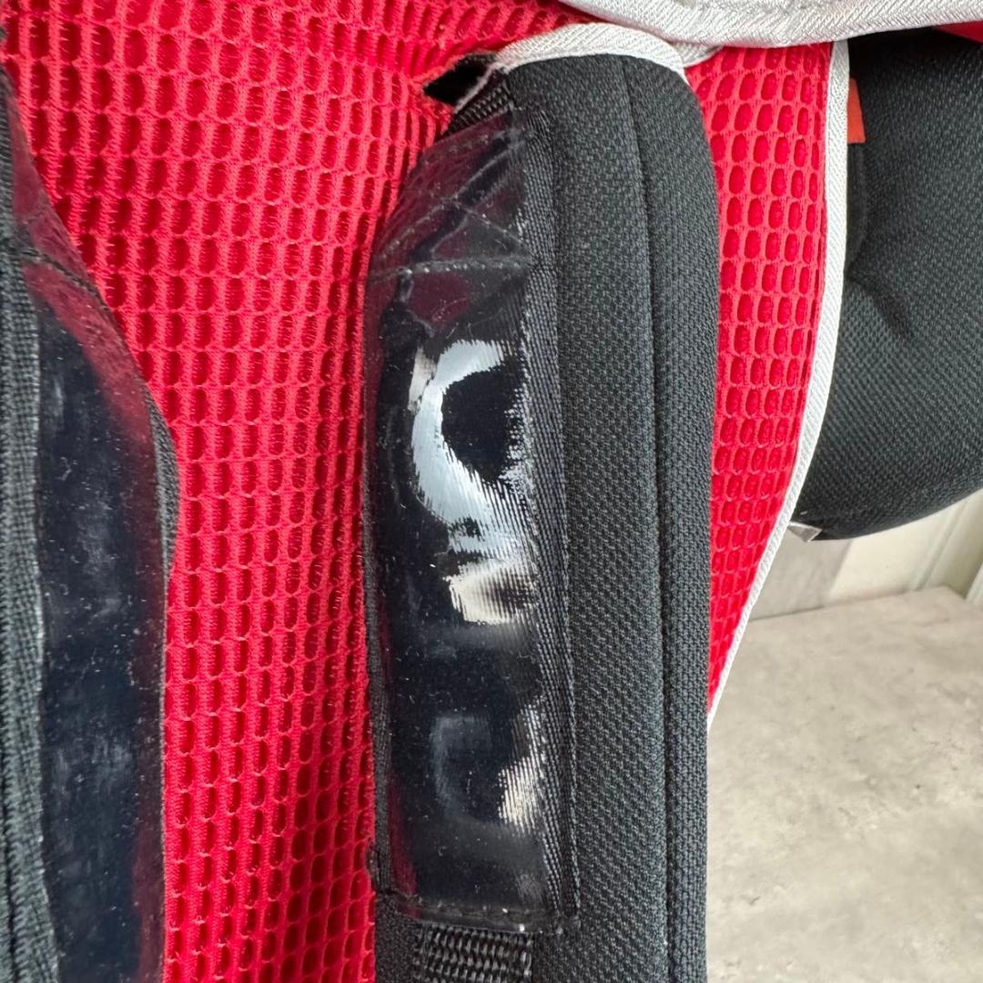 日本育児 トラベルベストEC Fix ルージュ 希少カラー