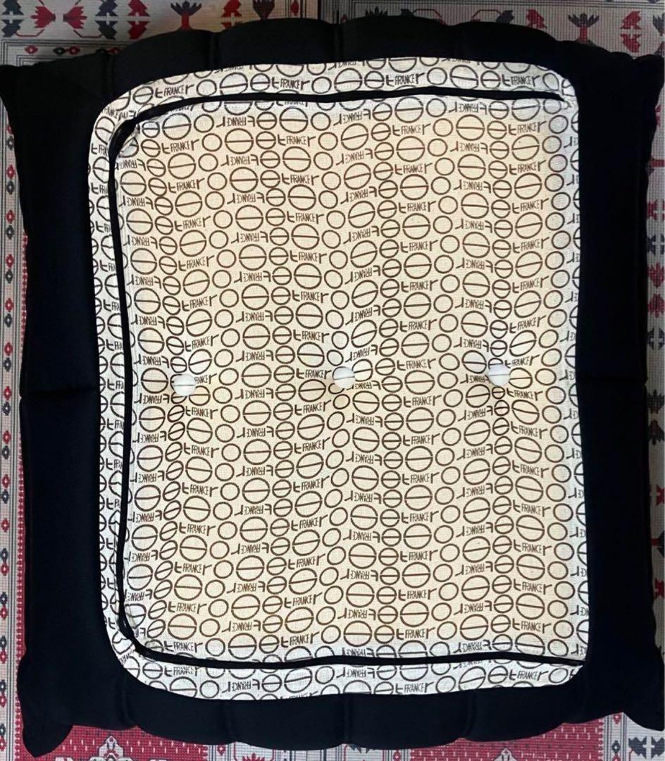 ligne roset オットマン　トーゴ