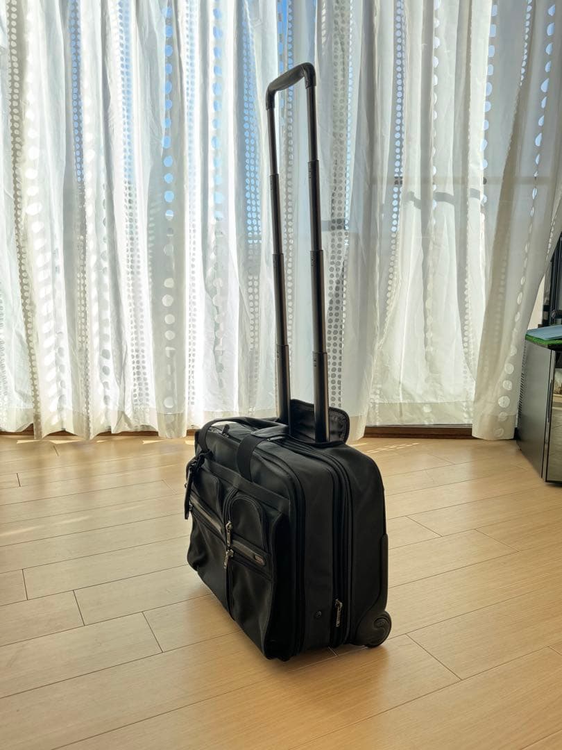 超良品】 TUMI ブラック キャリーケース 型番26103D4