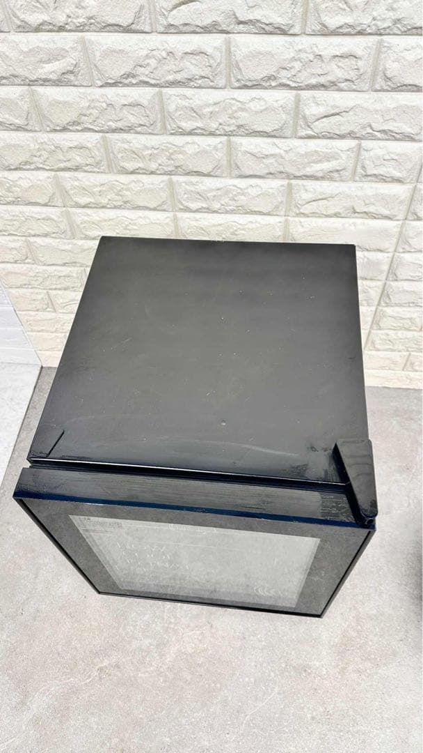 【セール】HCK 冷蔵庫 44L ドリンク用RGB LEDネオン 透明ガラスドア