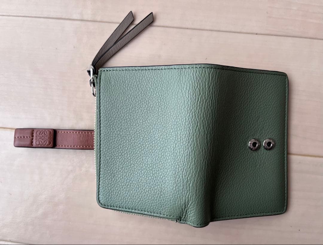 LOEWE ロエベ スリムジップバイフォールドウォレットアナグラム2つ折り財布