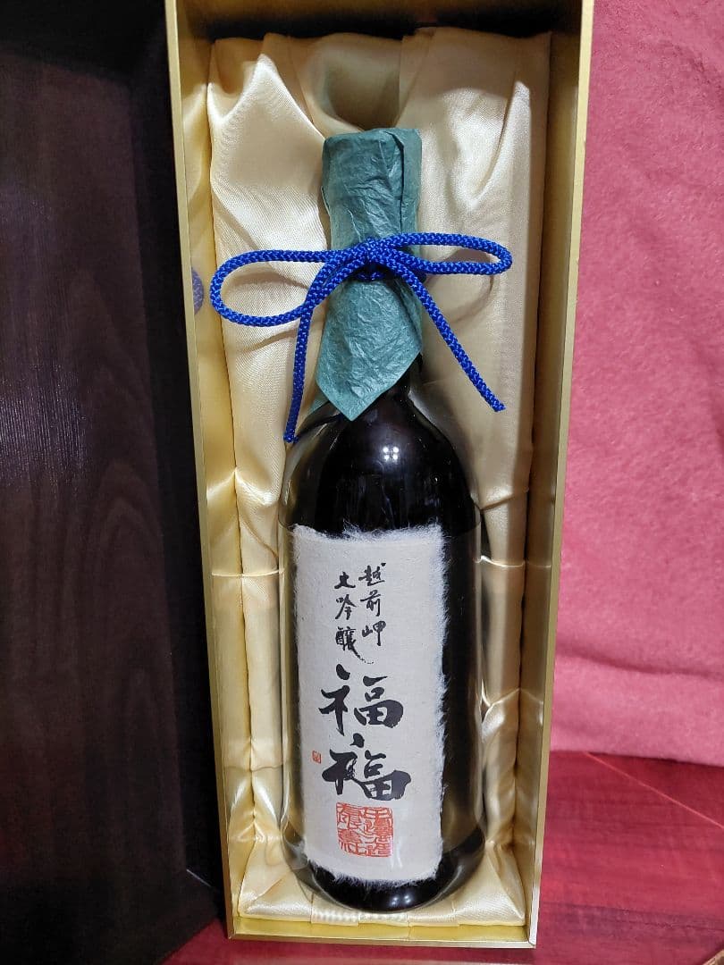 未開栓】干支 巳 宝船型 陶器 ウイスキー サントリー ローヤル12年