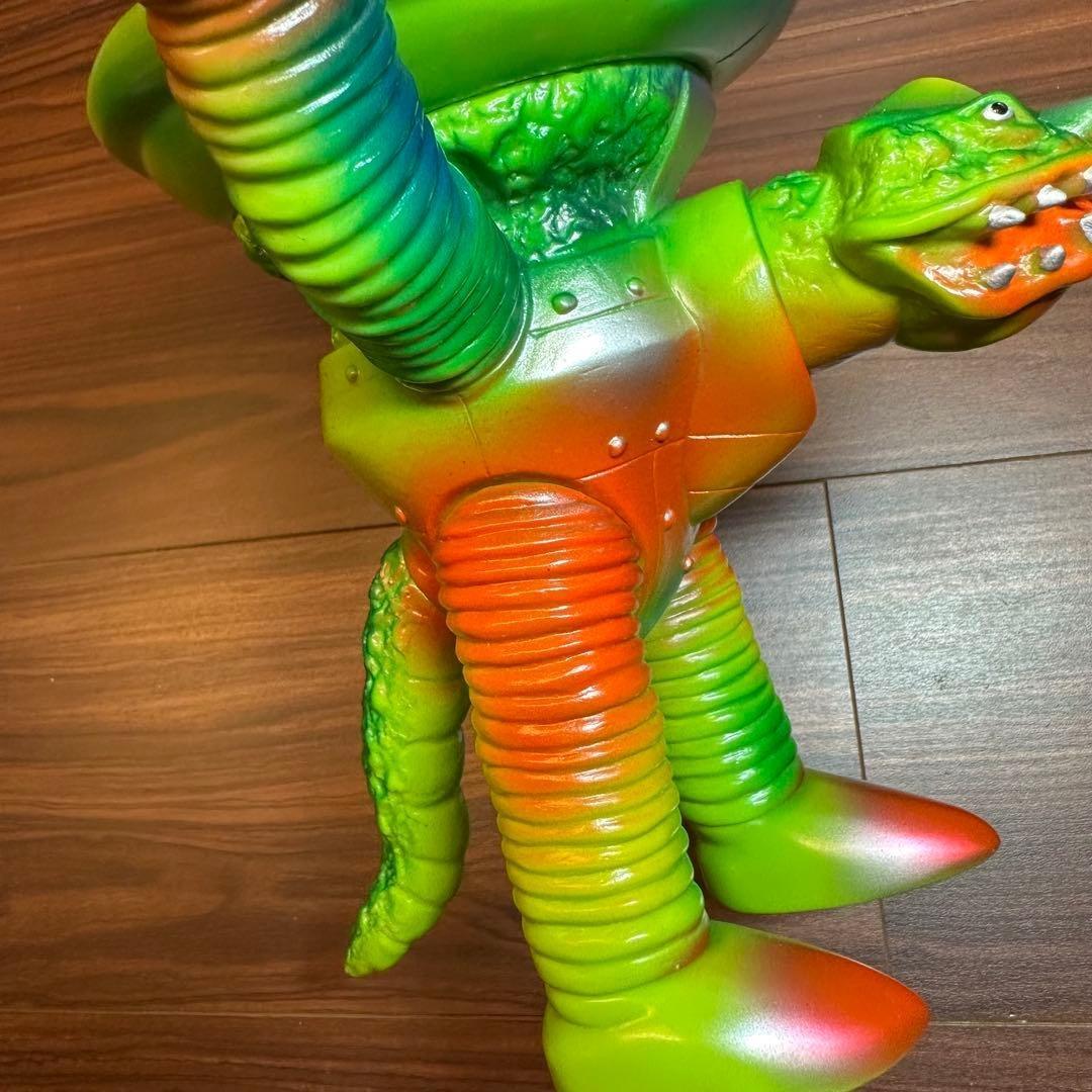 エレガブ ミスターX ソフビ 4675