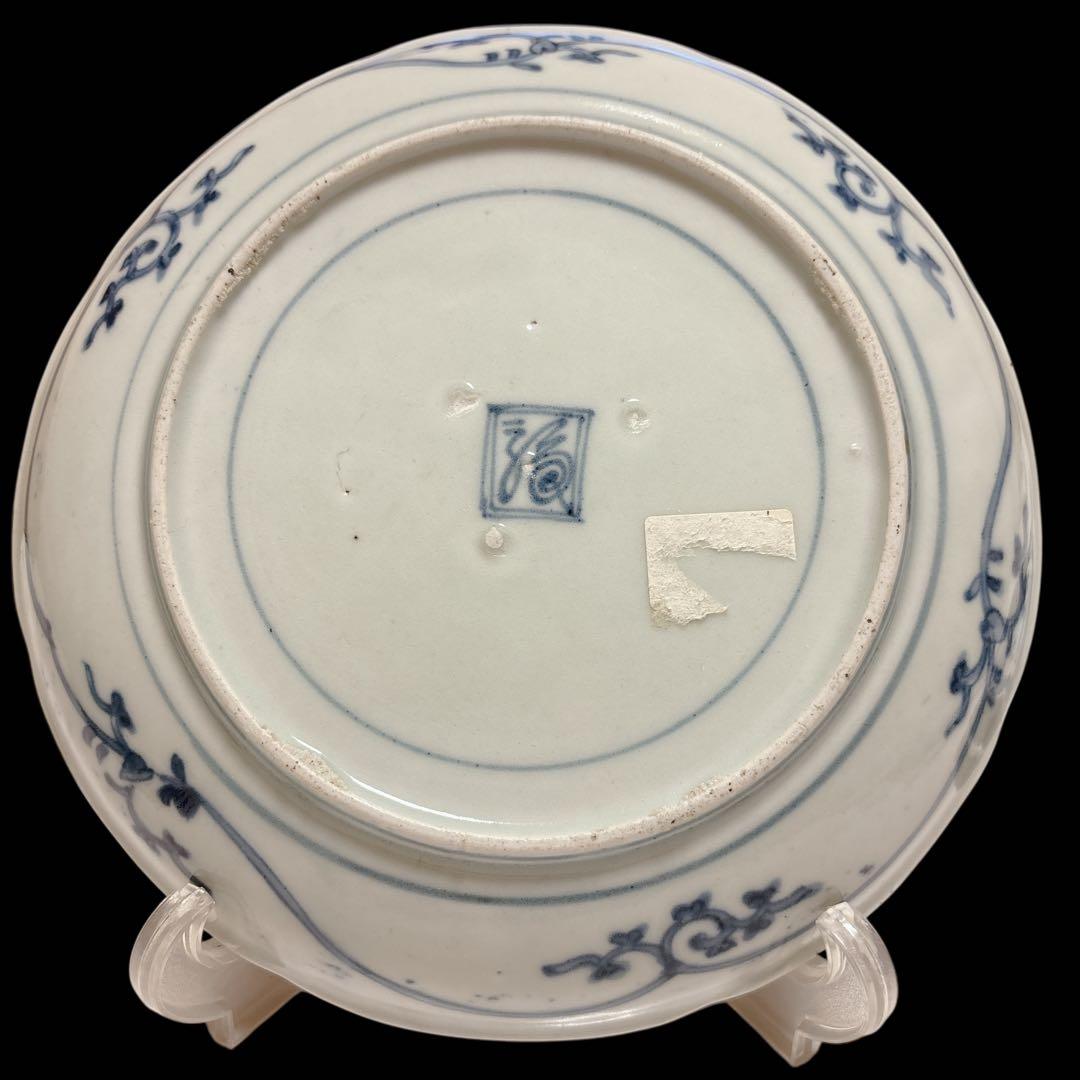 骨董品 アンティーク 蛸唐草 古伊万里 皿 丸皿 染付け 藍色 伊万里 渦