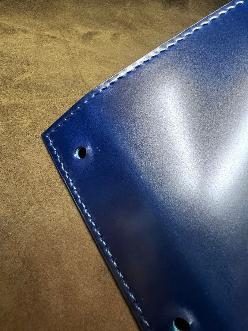 カ*7様 エムピウ ミッレフォッリエ　同型　コードバン　革財布