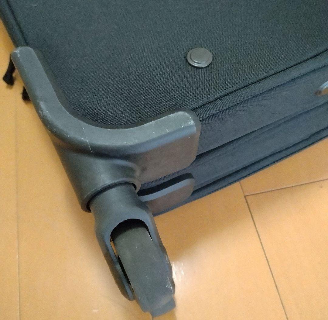 タグ説明書カギ付き】半分の厚みで収納できるソフトキャリーケースS 36L