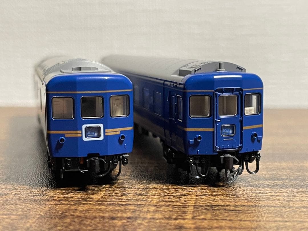 KATO 10-831＋10-832　24系 25形 北斗星デラックス編成