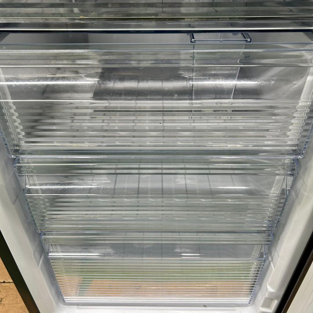 98 冷蔵庫　200L～300L　右開き　一人暮らし　美品　洗濯機も有　大人気