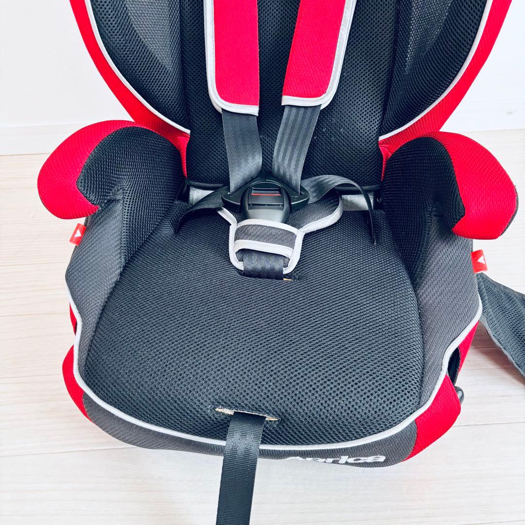 【極美品】アップリカ　チャイルドジュニアシート　エアグルーヴ　AGレッド　赤　黒