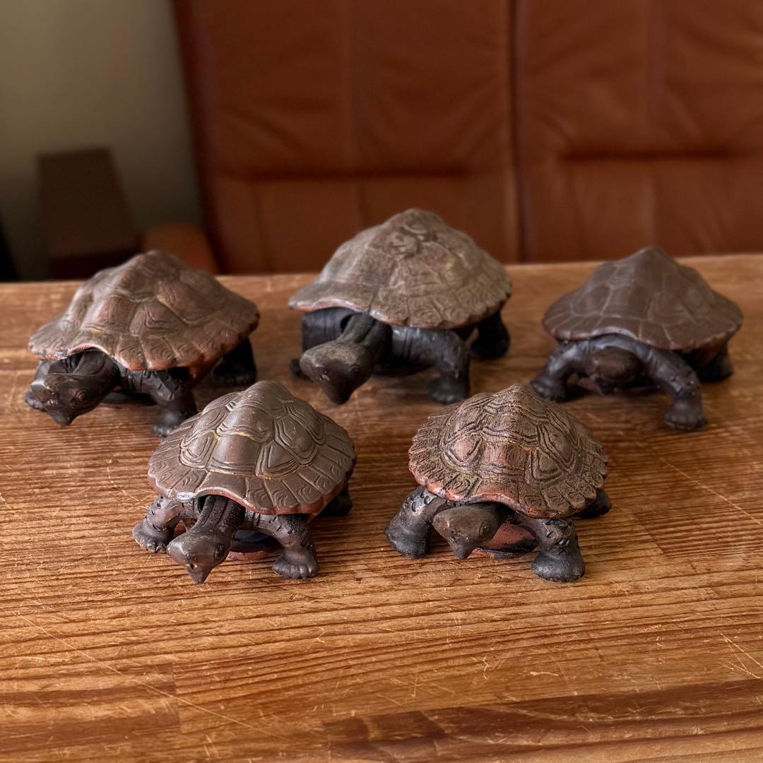 SNT105 備前焼 在銘【郁明】からくり 可動式 亀 5体 縁起物 時代物