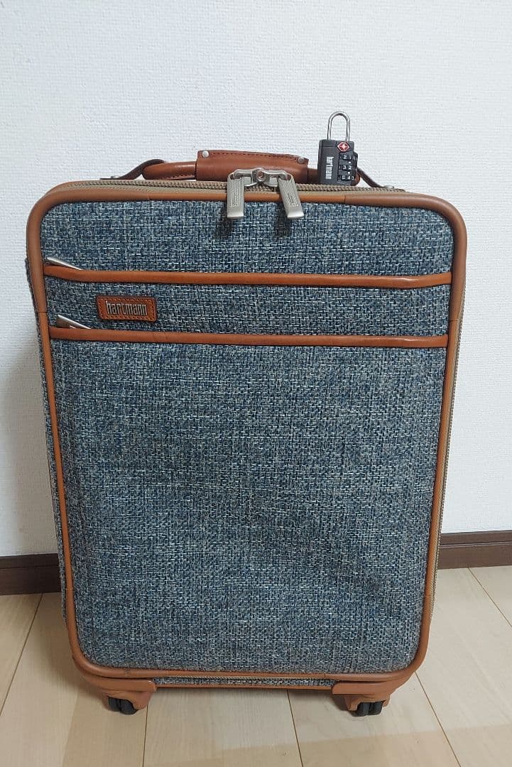 美品 hartmanキャリーケース レザー&ブルーツイード TSAロック付き