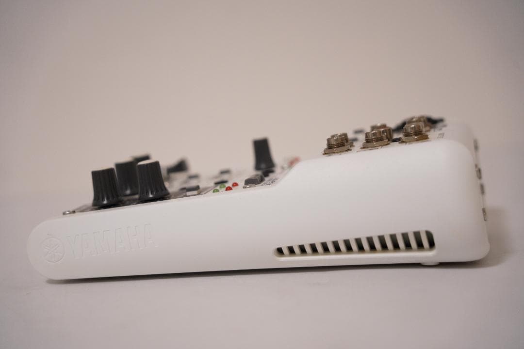 YAMAHA AG03 オーディオインターフェース ミキシングコンソール - メルカリ