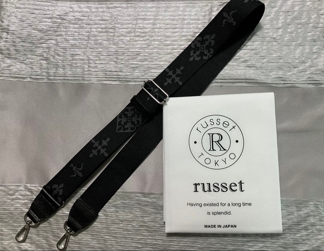 ★russet ラシット　大人気　2wayトートショルダーバッグ　未使用級　黒