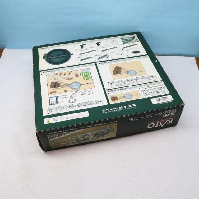 KATO　20-281 電動式ターンテーブル＋アプローチ線路（18線分）-2