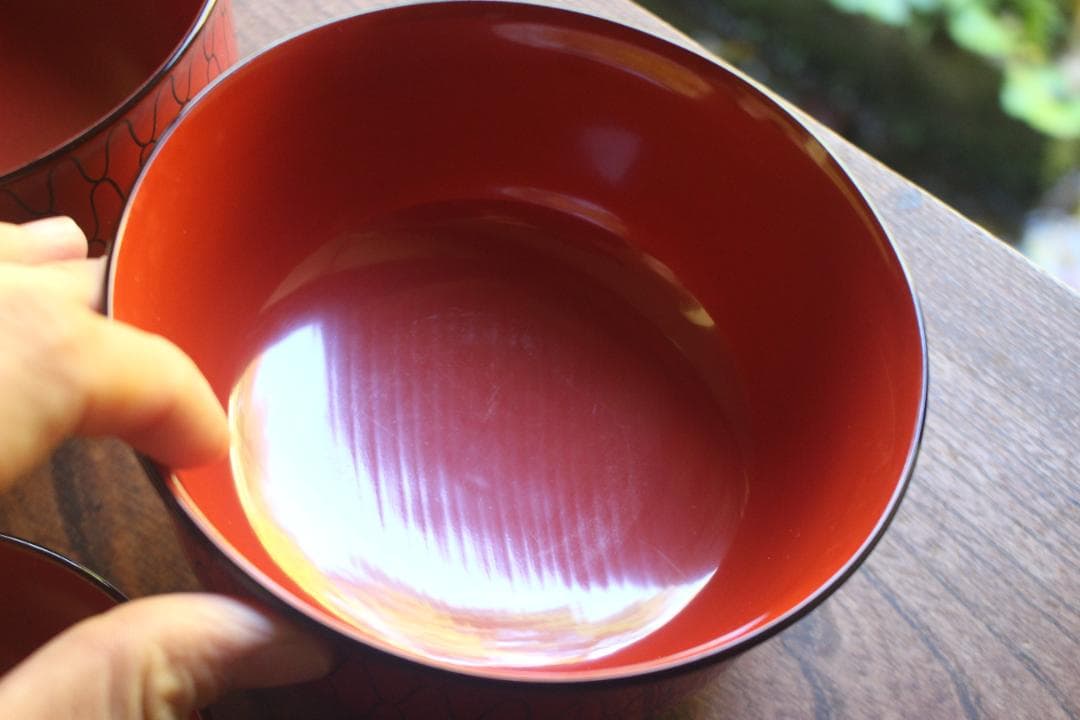 極小傷有！極上朱漆に風情ある網目文の映える大椀2点（