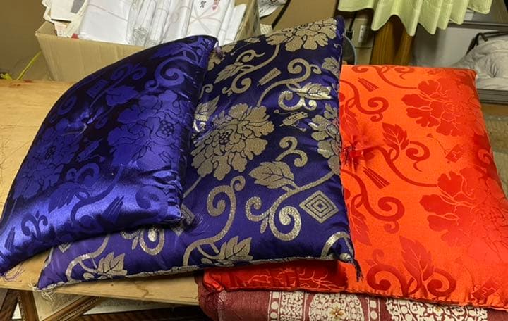 値下げ交渉可】獅子頭 獅子舞 木彫り 桐製 工芸品 漆塗り 金箔