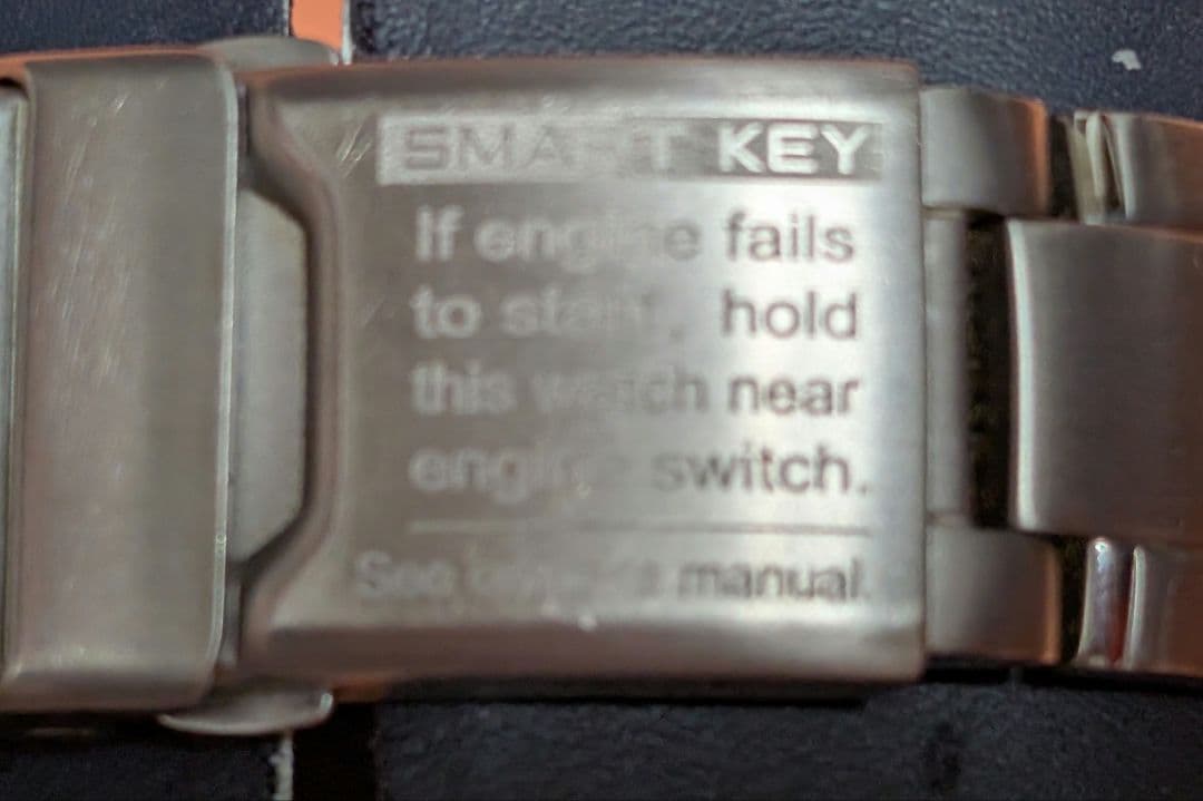 180クラウン キーインテグレーテッドウォッチ