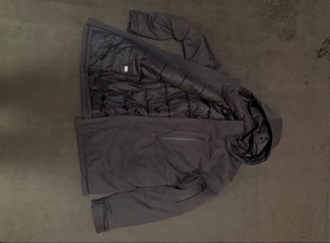 美品　WWS 洗えるウォームテックコート サイズM（チャコール）