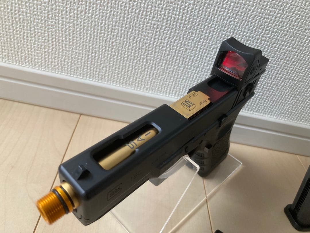 グロック　18 c　カスタム　ガスブローバック　東京マルイ