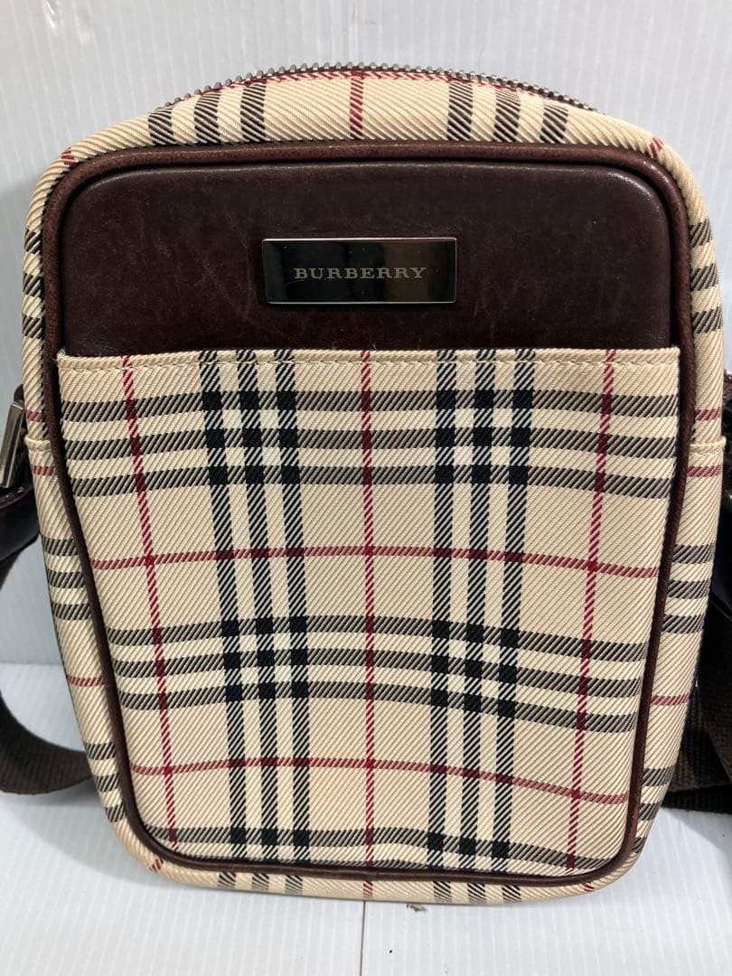 Burberry バーバリーノバチェック ショルダーバッグ 斜め掛け ポシェット