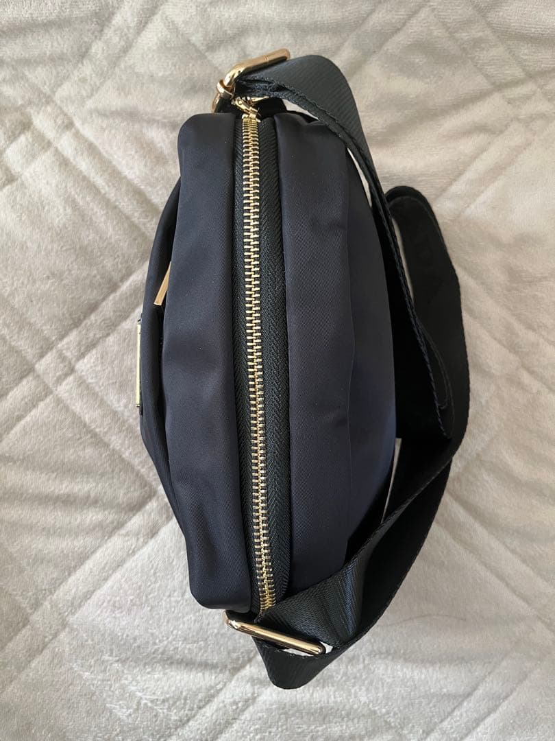 PRADA プラダ ノベルティ ミニショルダーバッグ ブラック 新品