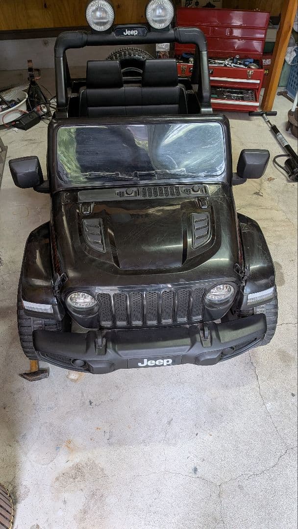 Jeep 電動乗用車 黒