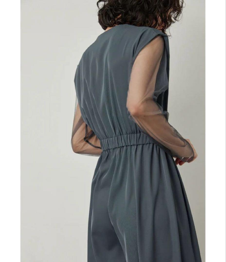 大幅値下げ‼️美品　niana スタンドアウトカラーオールインパンツ インナー付き