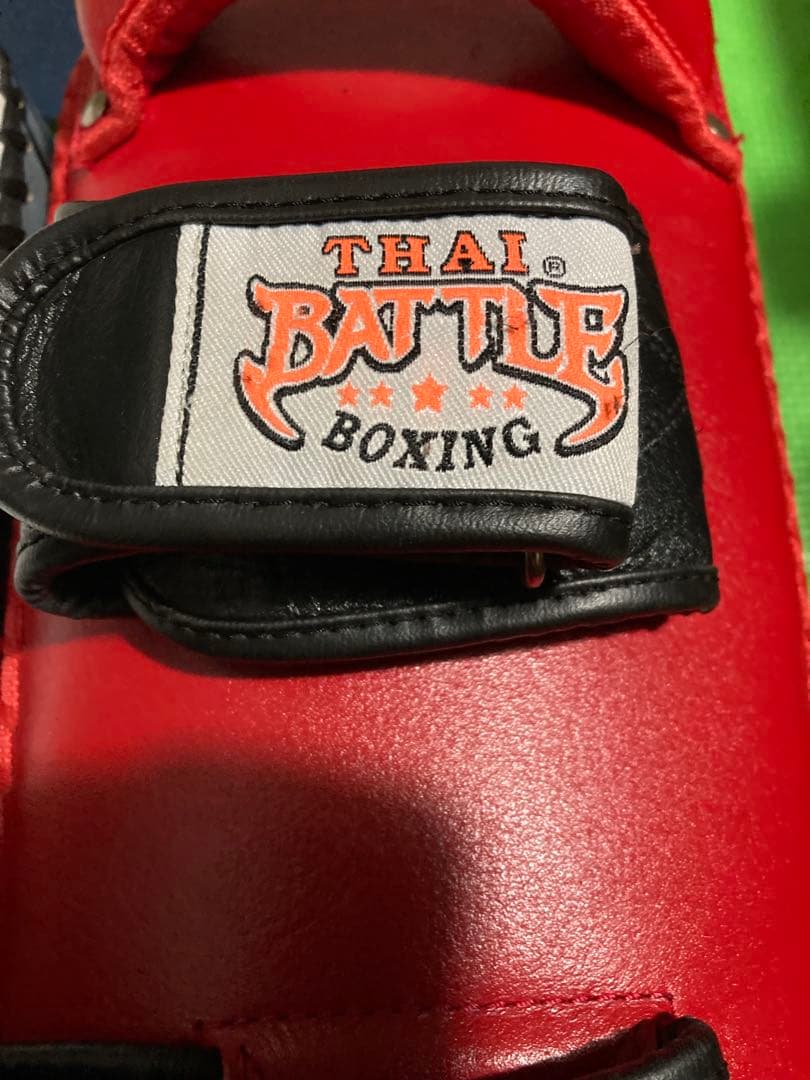 TWINS 赤 キックミット フリーサイズ TWINS 赤 キックミット