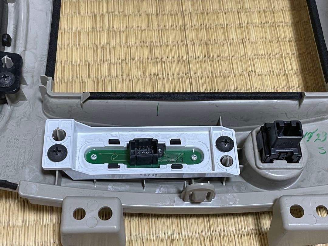 Z12 キューブ US エアバッグインジケータ - メルカリ