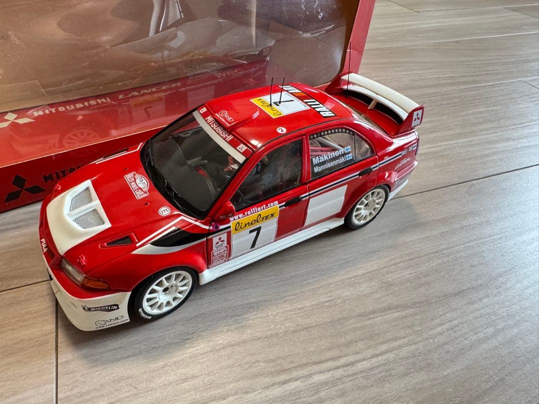 希少品　AUTOart 1/18 LANCER EVOLUTION VI