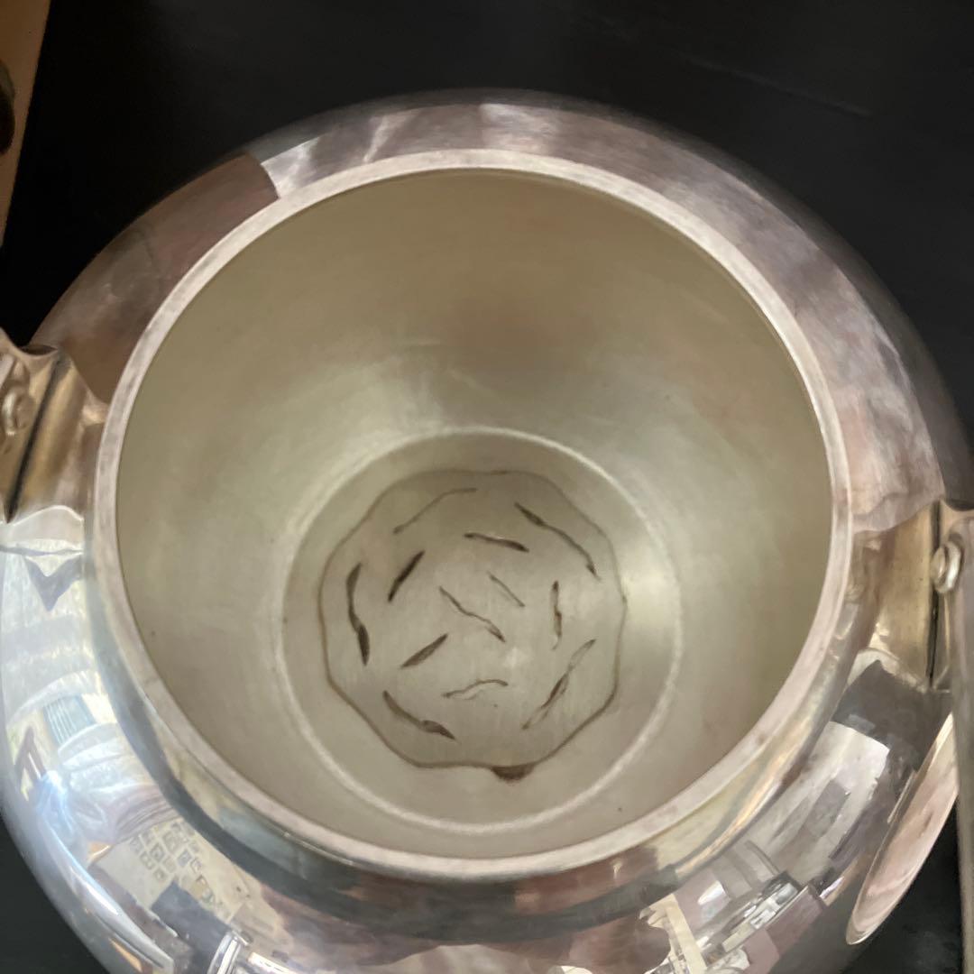 明治の金工師「中川九世浄益」作「南鐐（なんりょう）」純銀湯沸 重さ