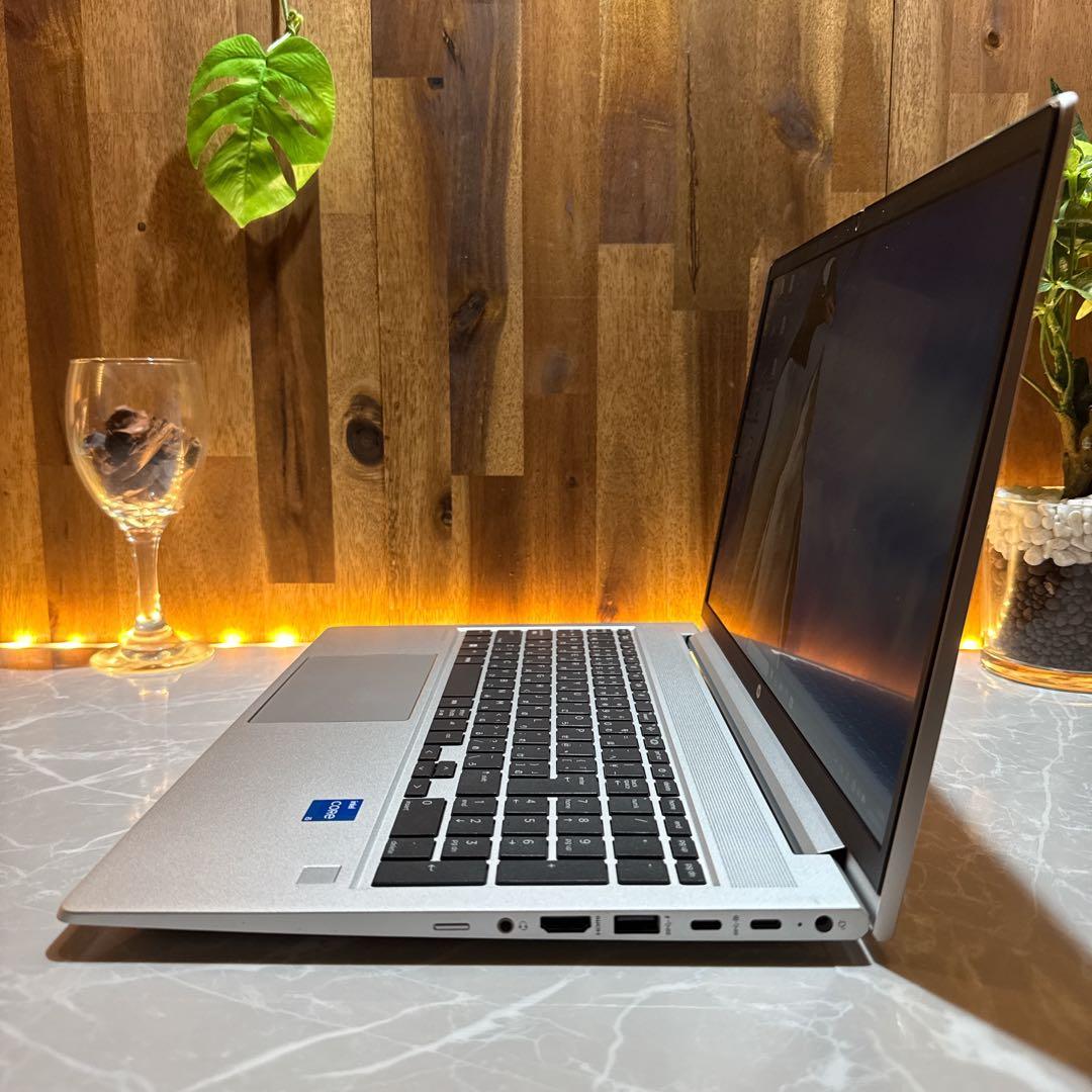 極美品‼️HP ProBook 450☘メモリ16GB☘️第13世代☘ノート