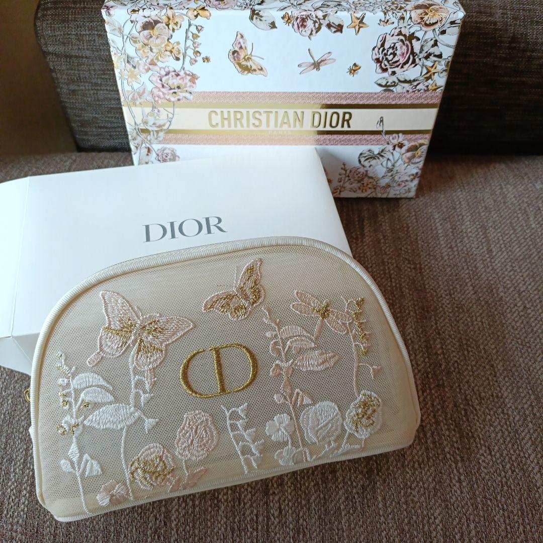 Diorマザーズデイ ディオールオリジナルポーチ　刺繍ポーチ　ノベルティ