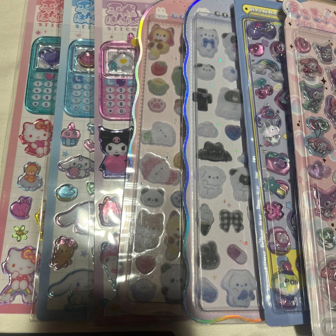 ボンボンドロップシール うるちゅるポップシール サンリオ ディズニーたまごっち