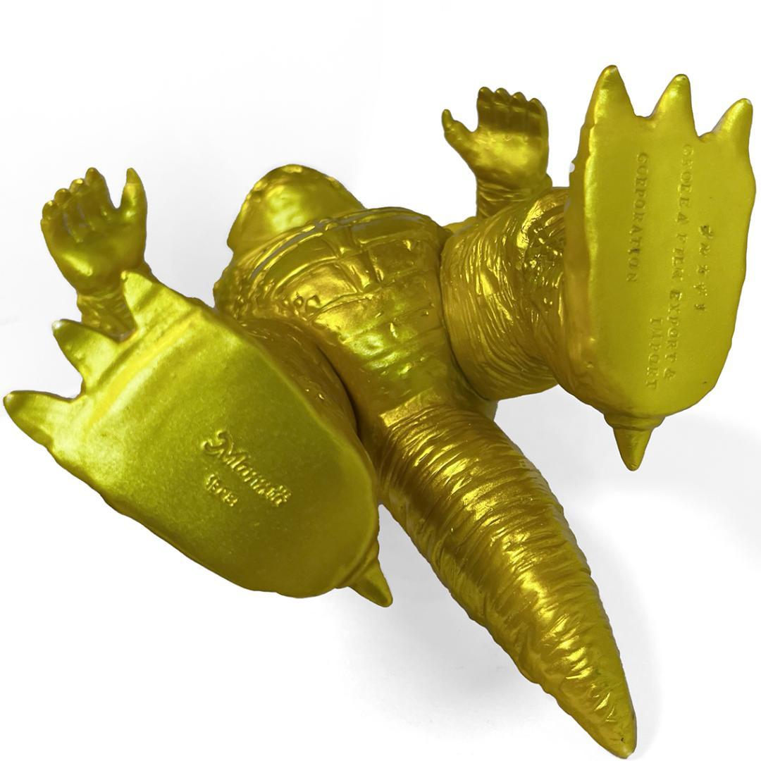 マーミット プルガサリ 特別限定版 ゴールド ソフビ 1998 - メルカリ