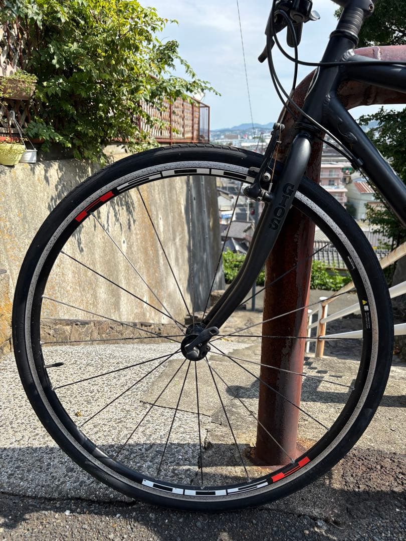 今週のみ値引き価格　ジオス クロスバイク シマノホイール　GIOS