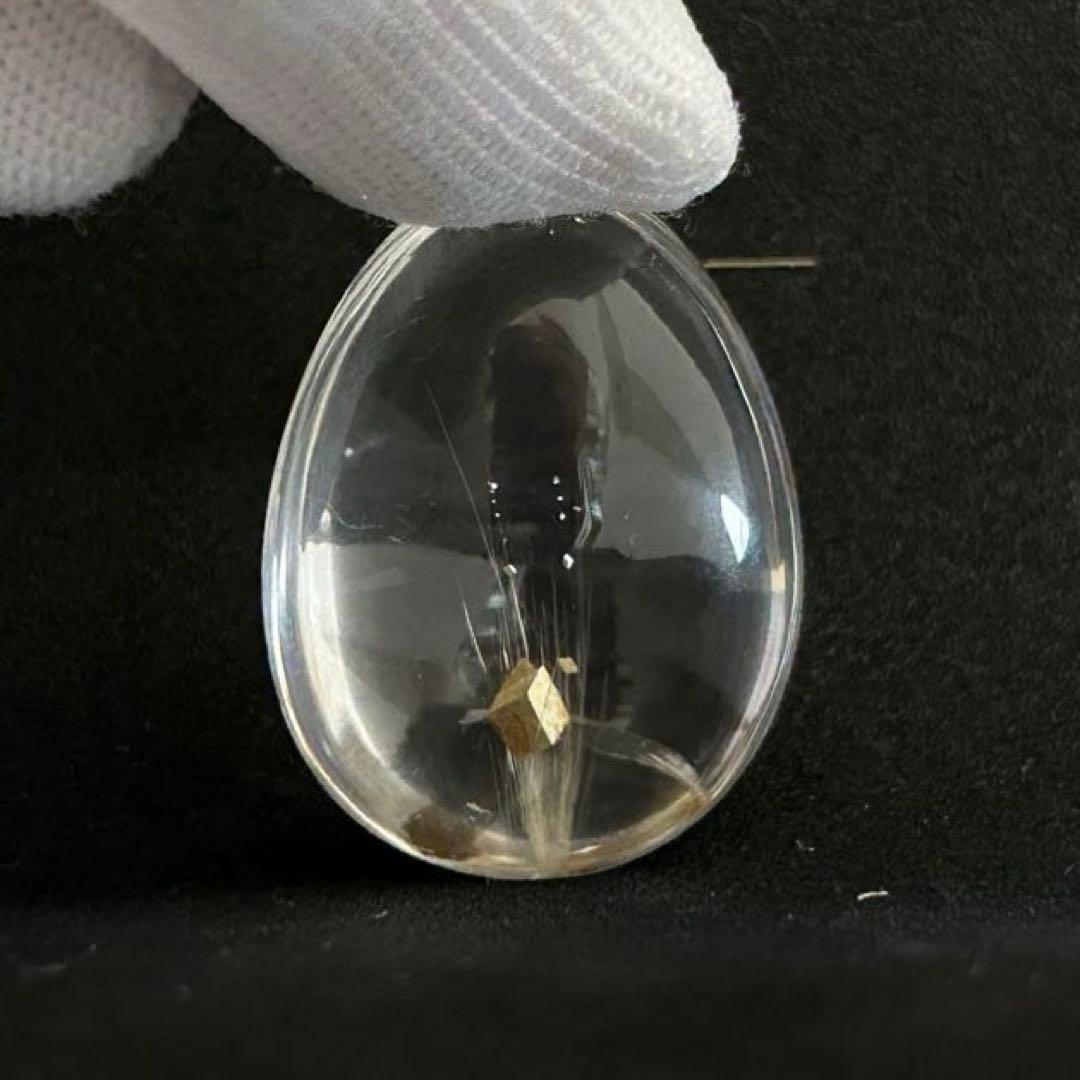 パイライトインクォーツ 六面体パイライト 貫入結晶 ルチルの噴水 激レア！