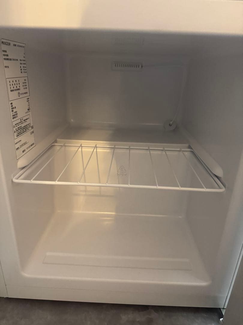 【美品】MAXZEN 小型冷凍庫