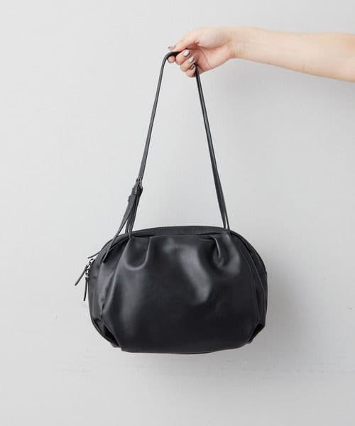 ear PAPILLONNER 《本革/430g》コロンボストンバッグ