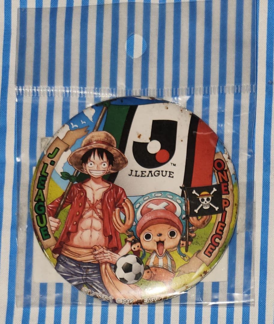 ONEPIECE ルフィ チョッパー 缶バッジ Jリーグ サッカー コラボ - メルカリ