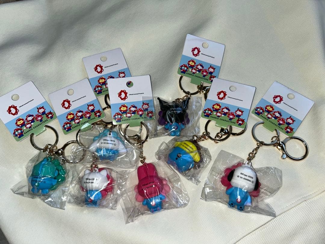 サンリオ パステル コンプ ミャクミャクなりきり立体マスコットカラーキーホルダー