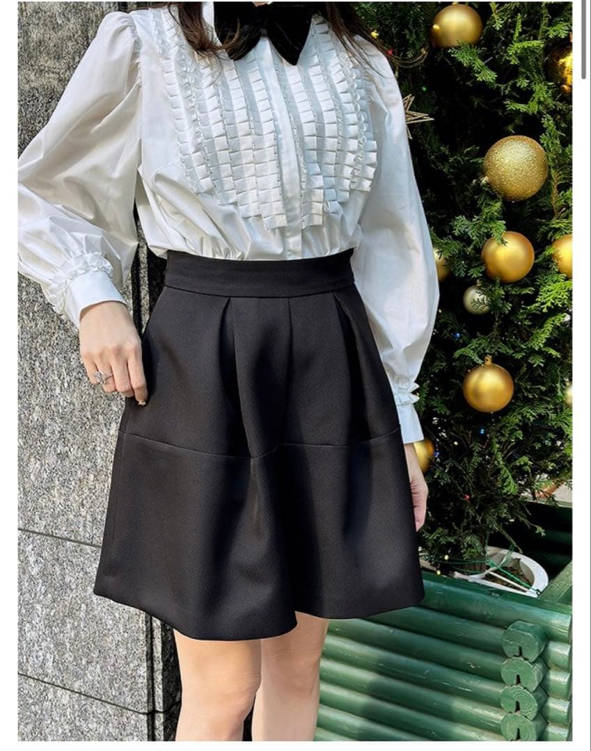 TREFLE+1 トレフルプラスワン タックショートパンツ　01サイズ　Sサイズ