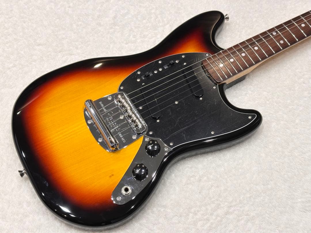 Fender FSR Traditional 70s Mustang 限定モデル Fender FSR MIJ Traditional '70s Mustang RW, Candy Apple Red at