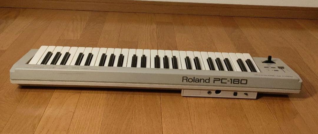 Roland ローランド MIDIキーボードコントローラー PC-180 - メルカリ