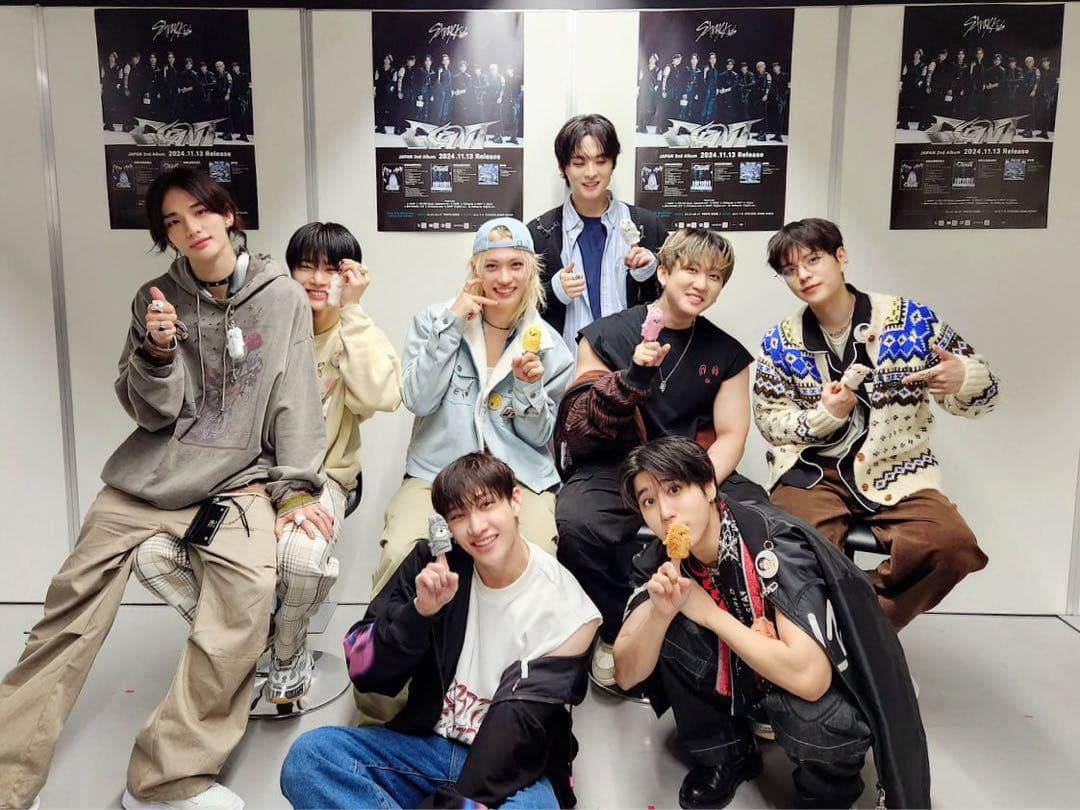 スキズ ポップアップ フィリックス ピリ デニムジャケットStraykids